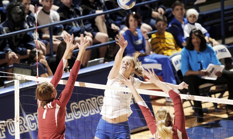 Differences between indoor and outdoor volleyball